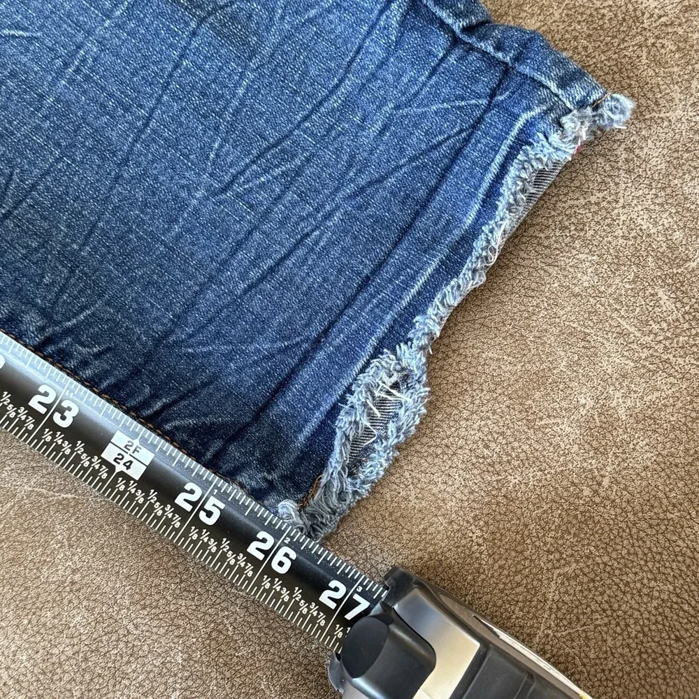 Patch Distressed Cropped Jeans Torrid Size 18 Raw Hem Stretch Denim Blue